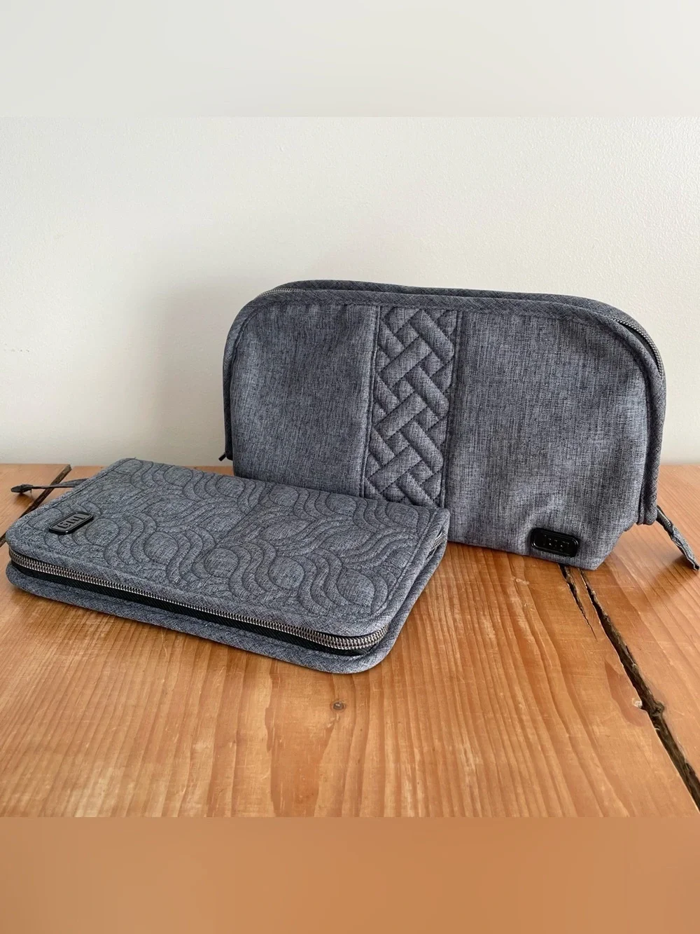LUG Bundle Heather Grey ‘Flash’ Cosmetic Case & ‘Sleeper XL’ Make-up Brush Case